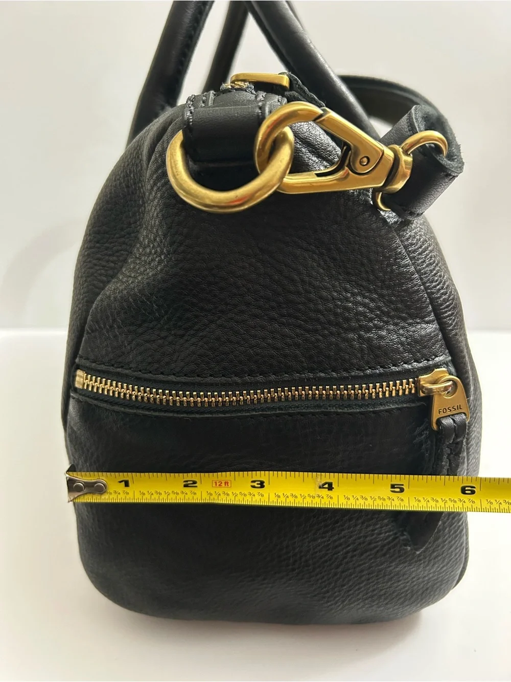 Fossil - Erin Satchel in Black Pebbled Leather with brass Hardware